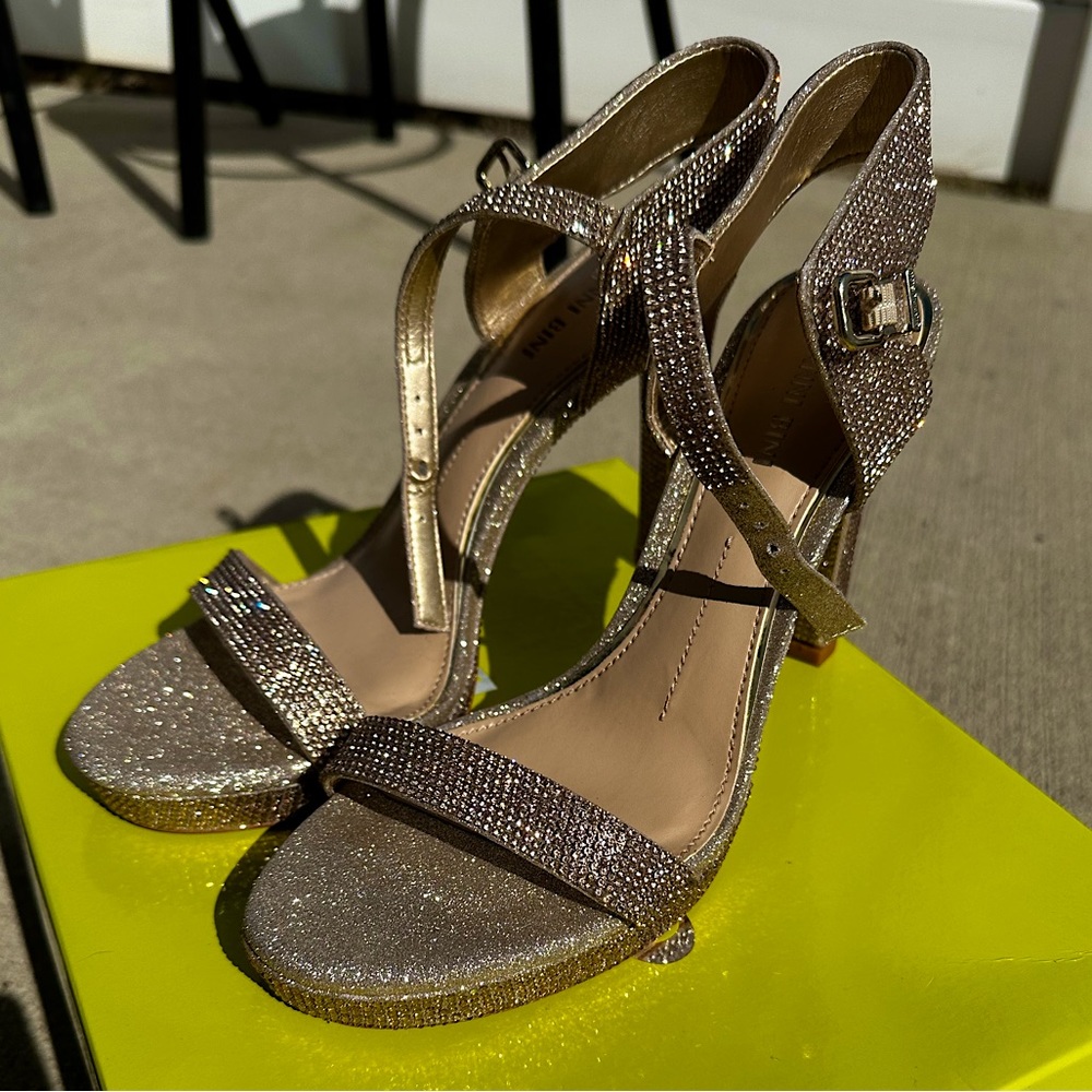 Gianni Bini Rosielynn Rhinestone Platform Sandal